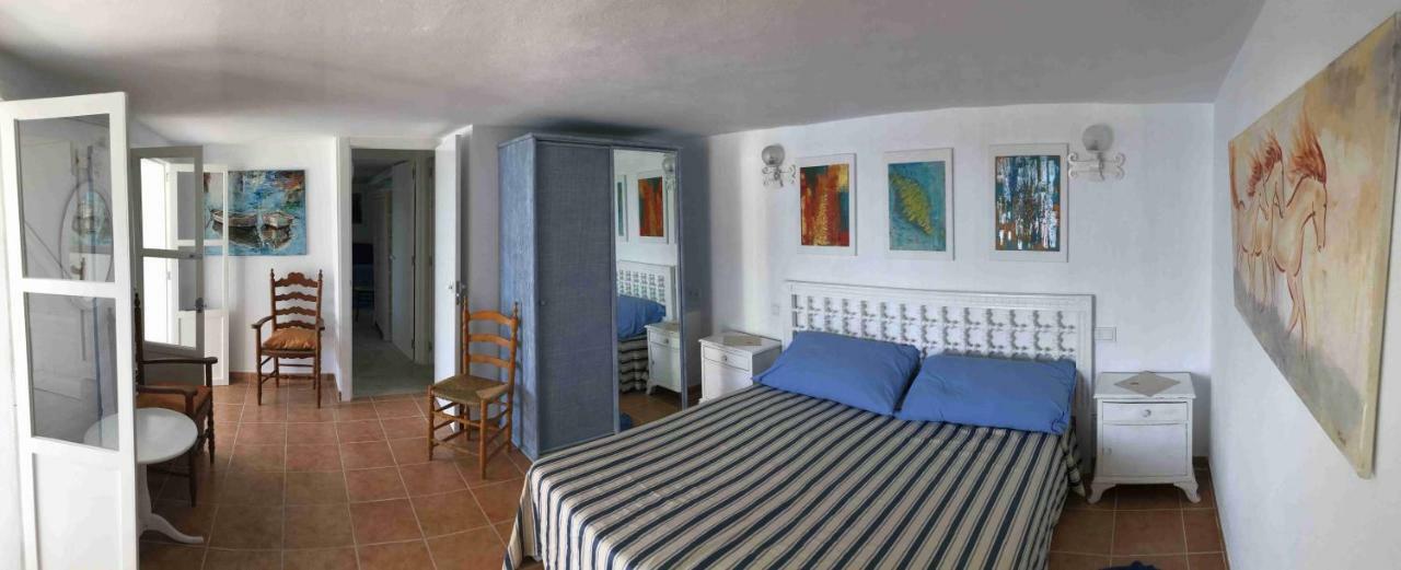 Hebergement Front De Mer Sant Elm Exterior foto